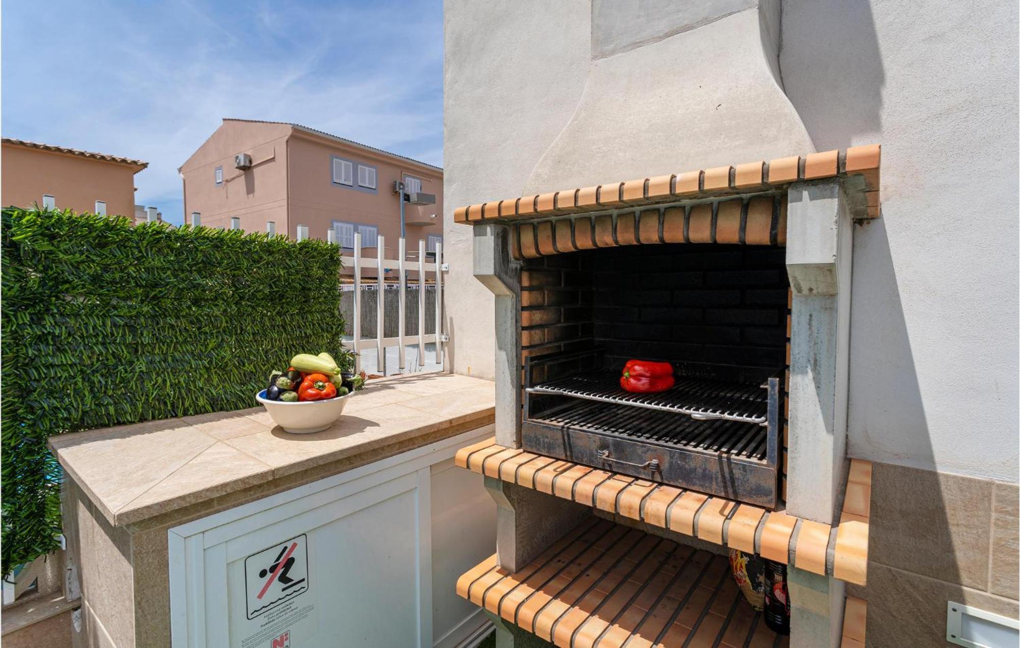 4 Bedroom Beautiful Home In Alcudia Port d'Alcúdia Exterior foto